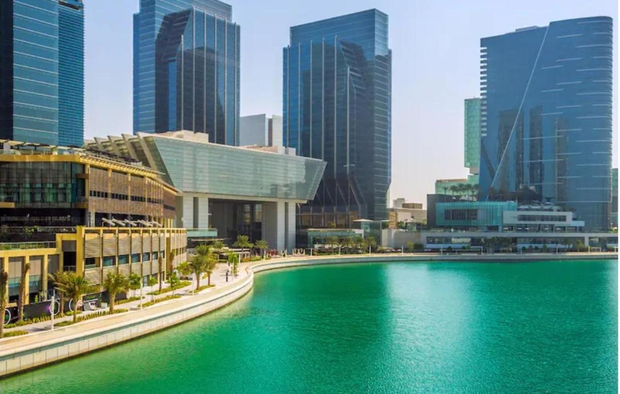 Corniche Street - Superb Lovely Room Abu Dhabi Exterior photo